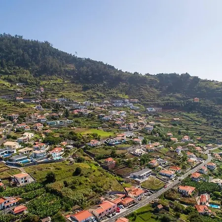Casa Mia, A Dream Spot With Heated Pool Βίλα Arco da Calheta (Madeira)