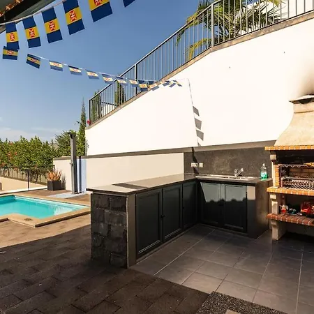 Casa Mia, A Dream Spot With Heated Pool Arco da Calheta (Madeira)
