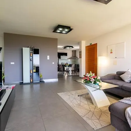 Вилла Casa Mia, A Dream Spot With Heated Pool *